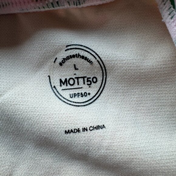 Mott 50 Strawberry Floral Long Sleeve Swim Top Rashguard – Women’s L - Picture 4 of 6